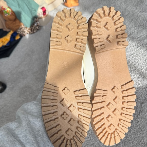 A New Day Cream Loafers with Gold Detail - Picture 5 of 6